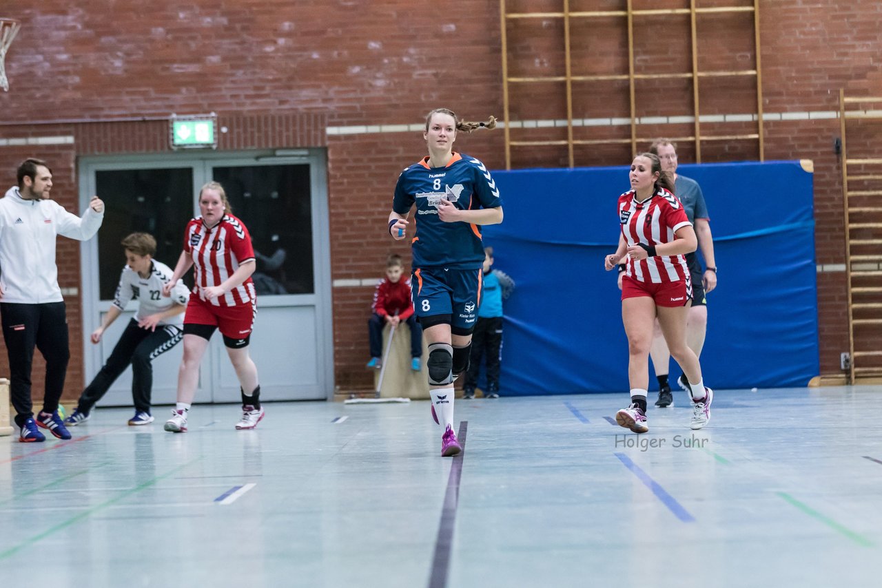 Bild 242 - Frauen Bramstedter TS - TSV Wattenbek 2 : Ergebnis: 20:24